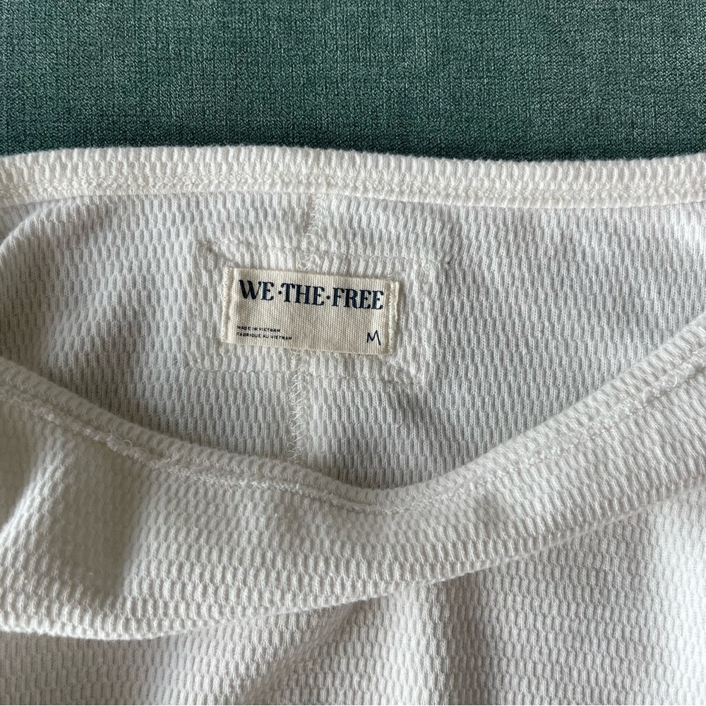 We The Free Women's Oversized White Sweater Medium